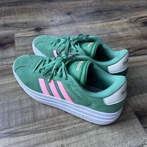 Adidas VL Court Bold Sneaker Green/Pink - Women's 10